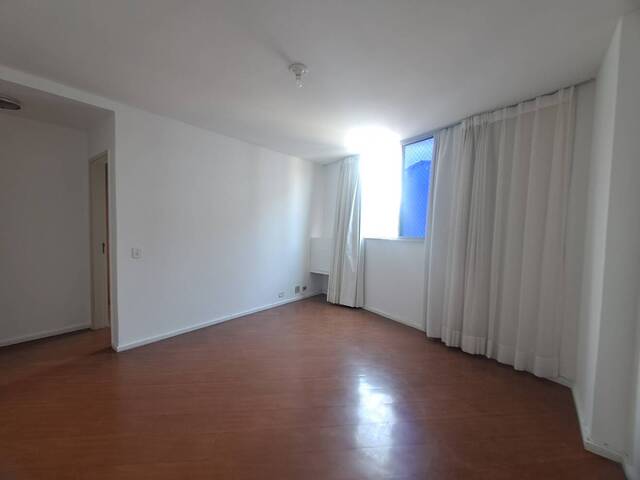 #87 - Apartamento para Locação em Rio de Janeiro - RJ