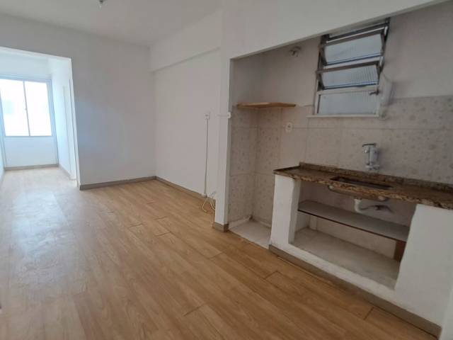 #175 - Apartamento para Locação em Rio de Janeiro - RJ - 1