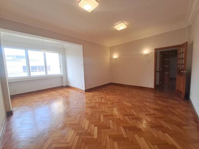 Apartamento para Locação em Rio de Janeiro - 2